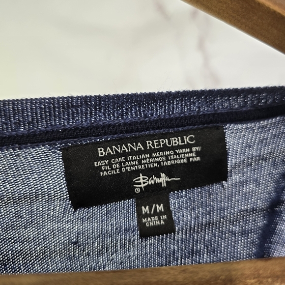 Banana Republic Sweater Men Medium Blue Merino Wool Striped V Neck Navy Baruffa - Picture 3 of 11